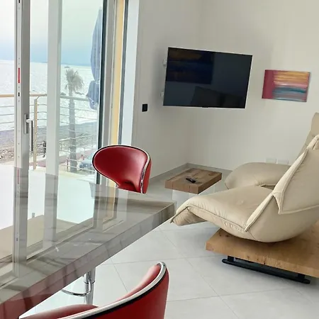 Mare Blu 文蒂米利亚