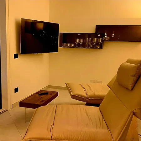 Mare Blu * 文蒂米利亚